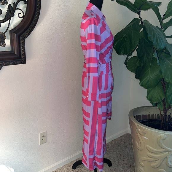 OLIVIA Women’s PRINTED Wrap SHIRT DRESS Lavender Fuchsia Medium NWOT - Picture 9 of 15